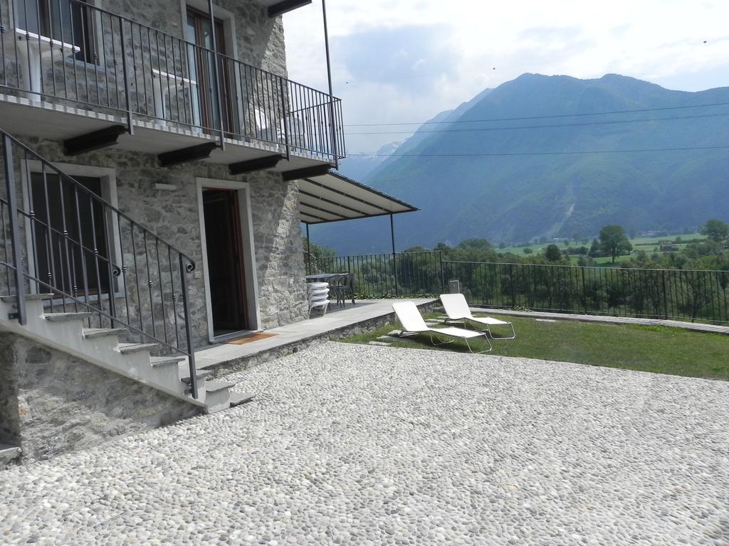 Casa Mattia Sorico Quarto foto