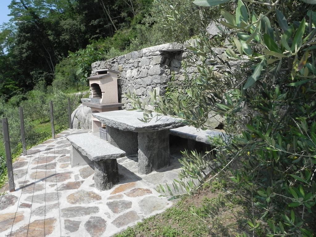 Casa Mattia Sorico Quarto foto