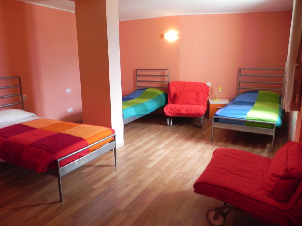 Casa Mattia Sorico Quarto foto