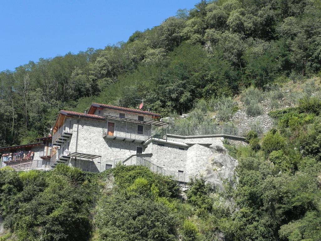 Casa Mattia Sorico Quarto foto